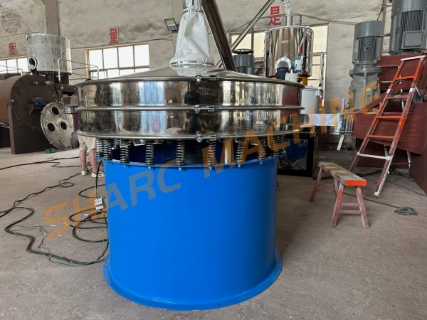 PVC mixers and vibrating screens