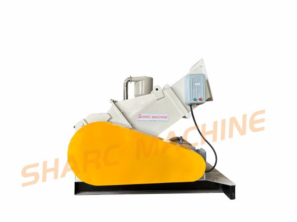 Plastic Crushing Machine