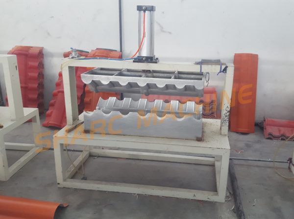 PVC resin tile extrusion production line