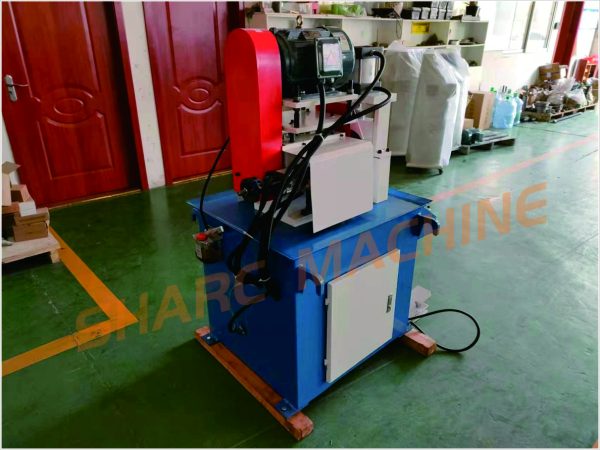 PVC pipe chamfering machine